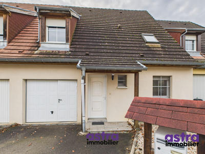 Maison - 100 m² - 4 pièces