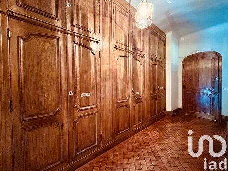 Maison - 404 m² - 5 pièces