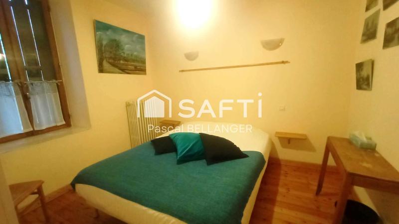 Maison - 392 m² - 14 pièces