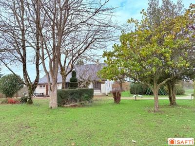 Maison - 168 m² - 10 pièces