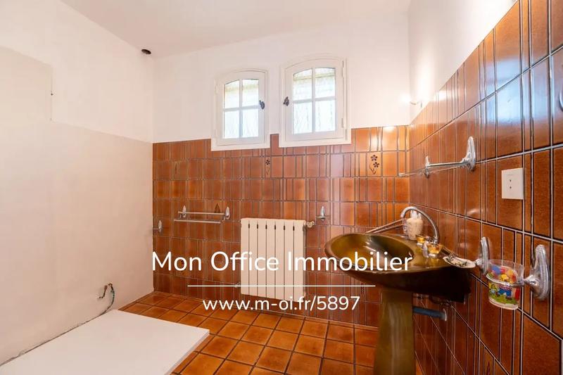 Demeure - 168 m² - 6 pièces