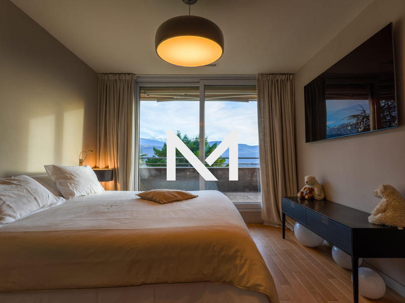 Villa - 212 m² - 6 pièces