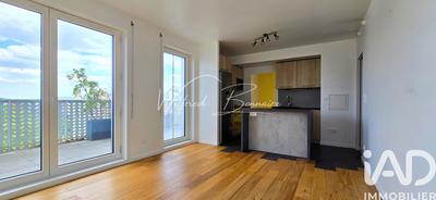 Appartement - 75 m² - 4 pièces