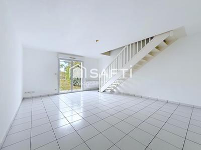 Maison de ville - 70 m² - 3 pièces