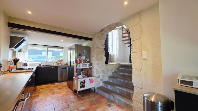 Maison - 115 m² - 4 pièces