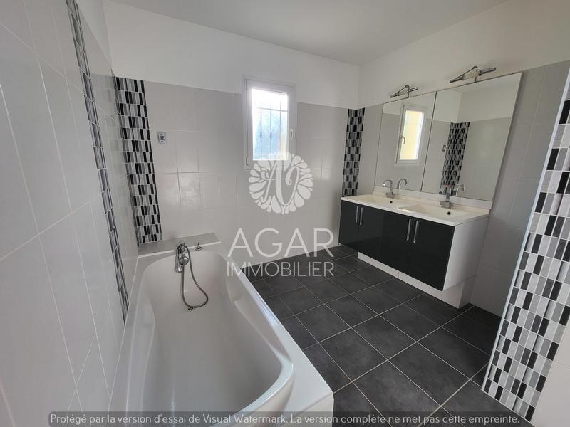 Maison - 143 m² - 5 pièces