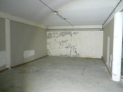 Local commercial - 199 m² - 2 pièces