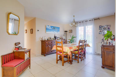 Maison - 102 m² - 4 pièces