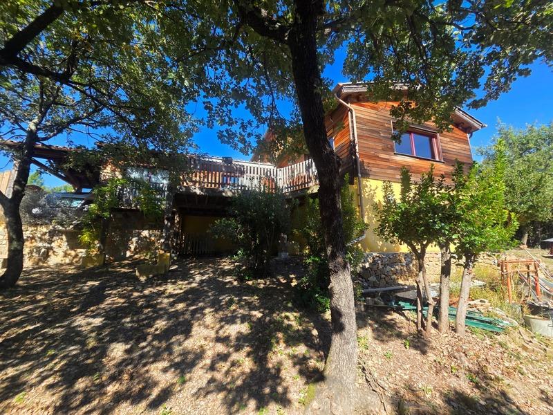 Maison - 153 m² - 6 pièces