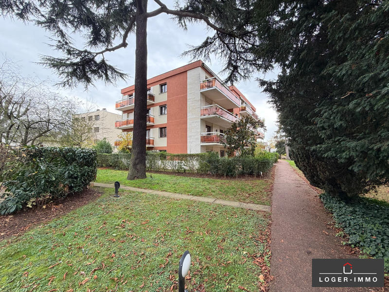 Appartement - 102 m² - 5 pièces