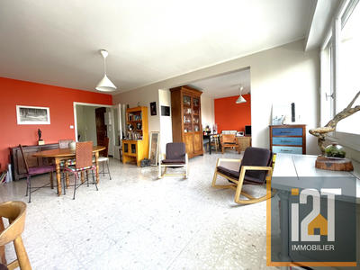 Appartement - 84 m² - 4 pièces