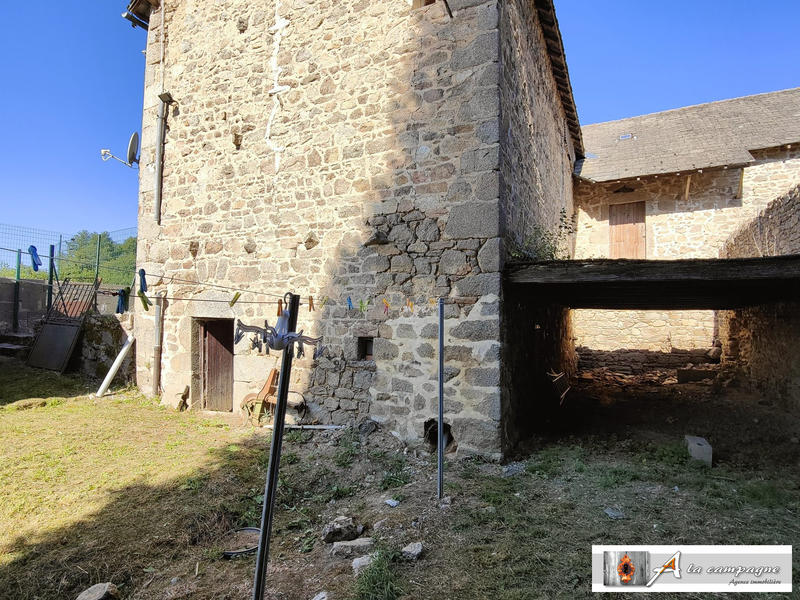 Maison ancienne - 100 m² - 6 pièces