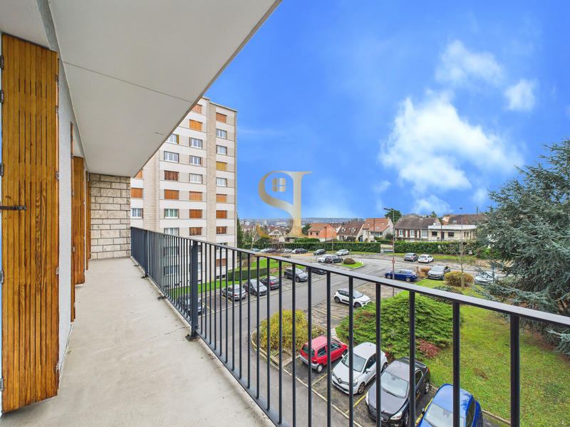 Appartement - 92 m² - 5 pièces