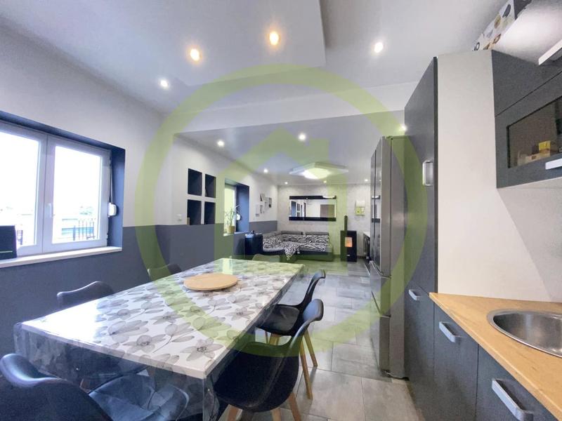 Maison - 77 m² - 4 pièces