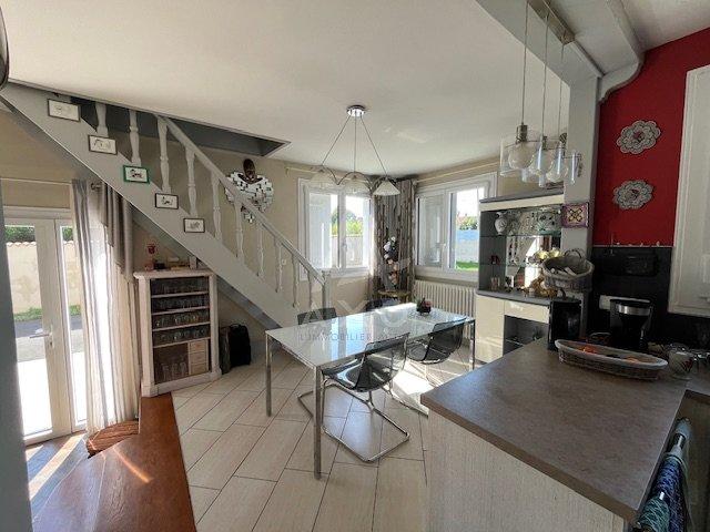 Maison - 150 m² - 6 pièces