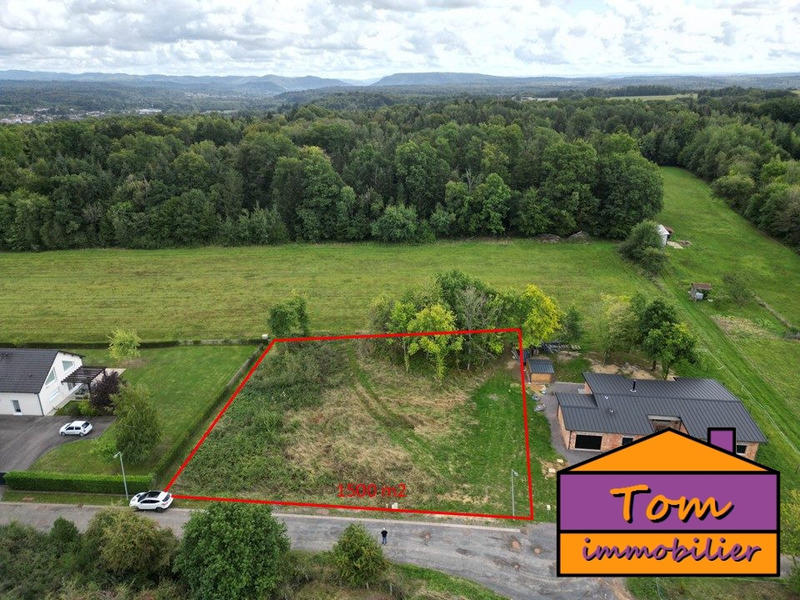 Terrain - 1 500 m²
