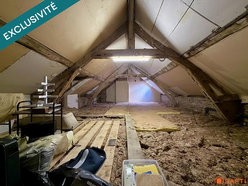 Maison - 220 m² - 8 pièces