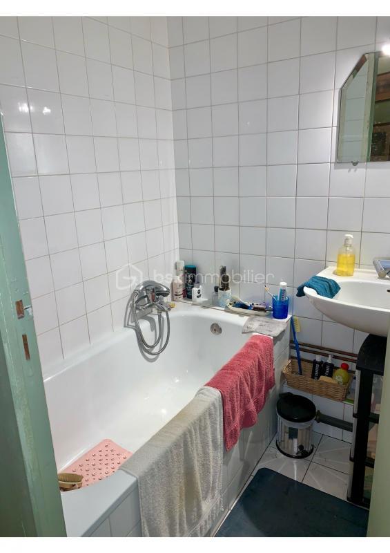 Maison - 636 m² - 7 pièces