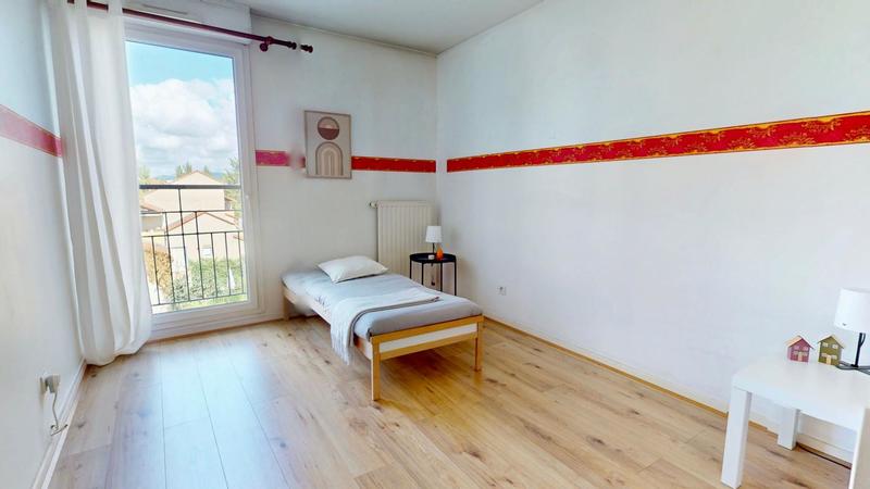 Appartement - 110 m² - 5 pièces