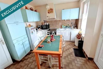 Maison - 140 m² - 5 pièces