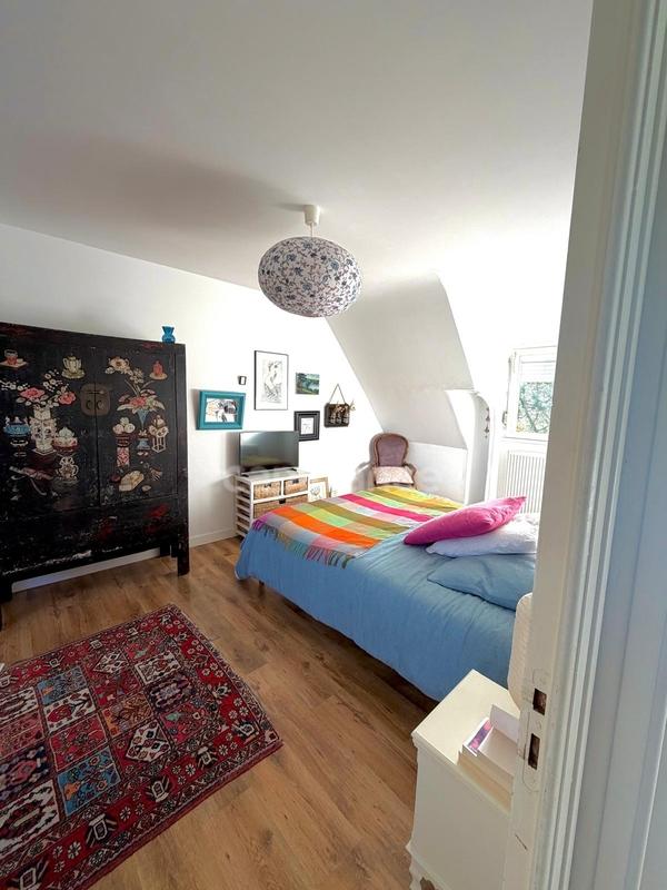 Maison - 174 m² - 5 pièces