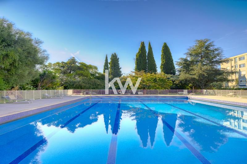 Appartement - 87 m² - 4 pièces