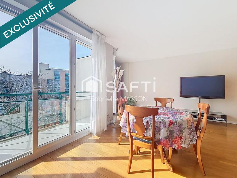 Appartement - 99 m² - 5 pièces