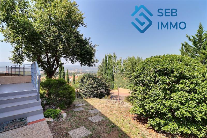 Maison - 167 m² - 6 pièces