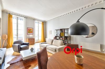 Appartement - 85 m² - 3 pièces