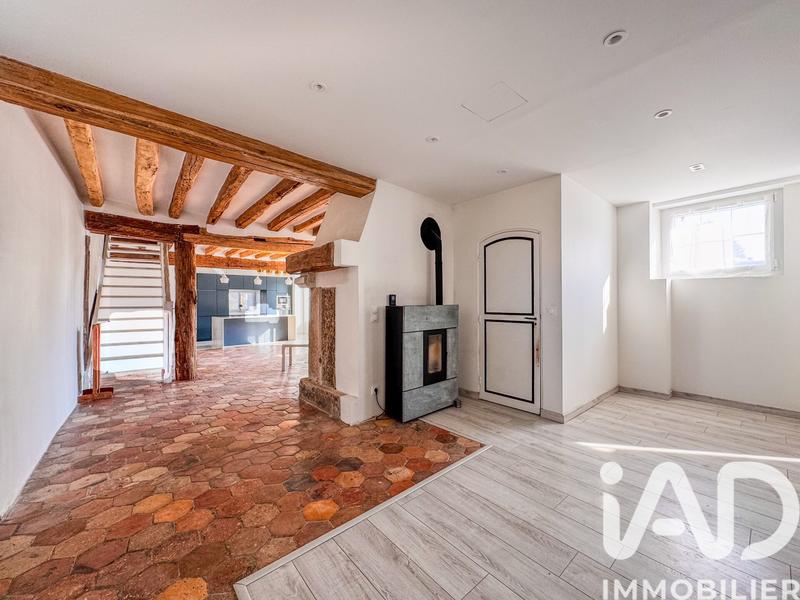 Maison - 250 m² - 7 pièces