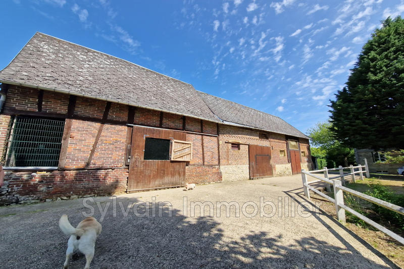 Maison - 216 m² - 6 pièces