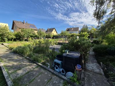 Maison - 85 m² - 5 pièces