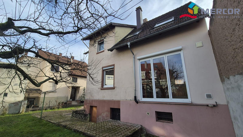 Maison - 136 m² - 5 pièces