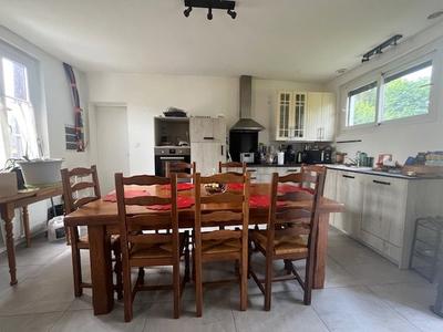 Maison - 64 m² - 4 pièces