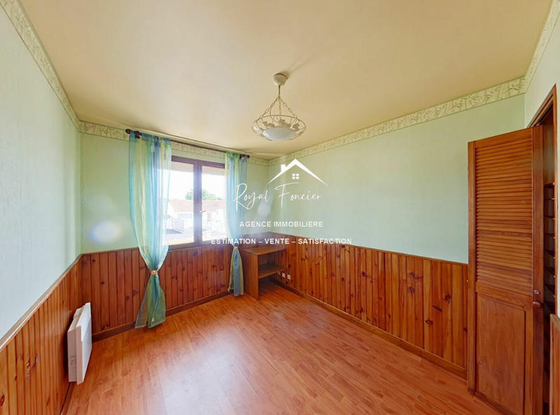 Maison - 93 m² - 4 pièces