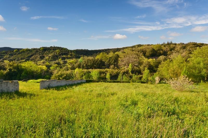 Terrain constructible - 2 011 m²