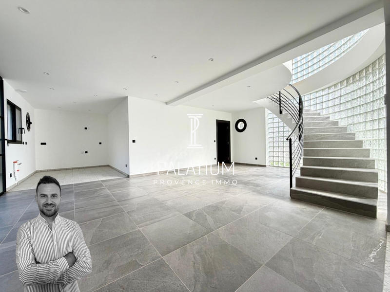 Villa - 127 m² - 5 pièces