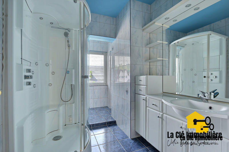 Appartement - 94 m² - 4 pièces