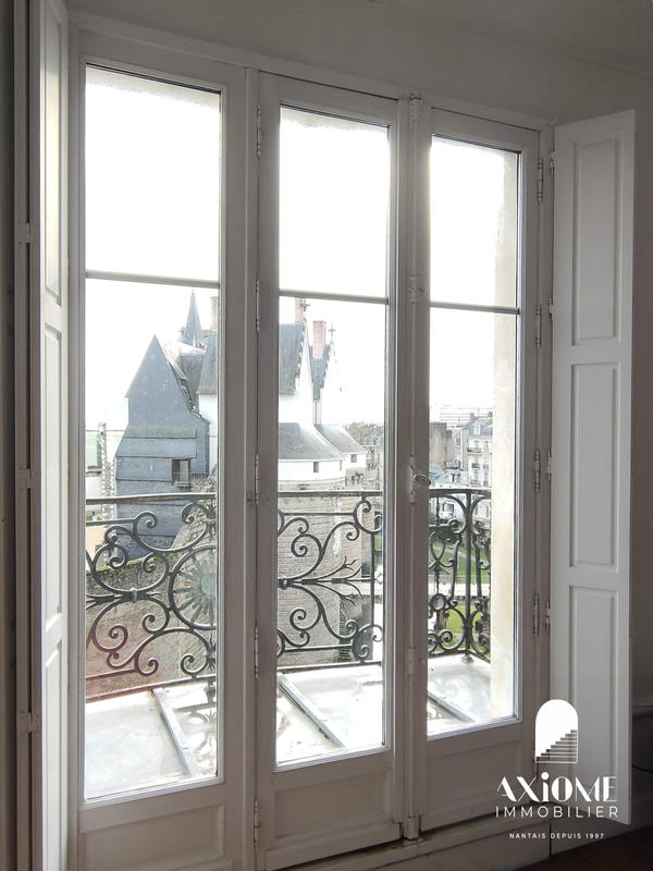 Appartement - 89 m² - 3 pièces