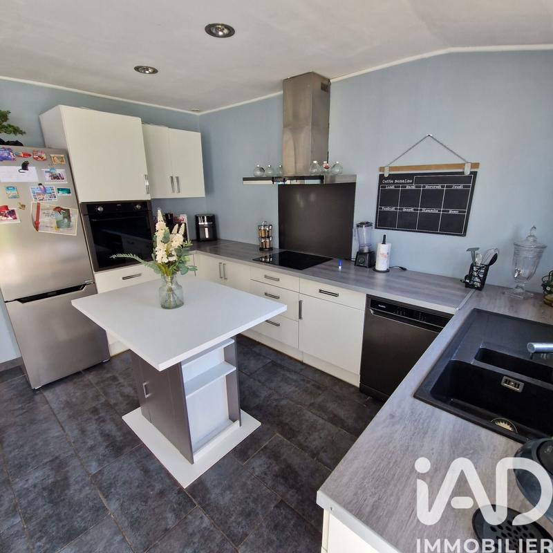 Maison - 100 m² - 5 pièces