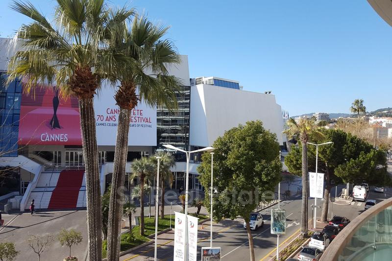 Appartement - 95 m² - 3 pièces