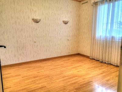 Maison - 144 m² - 7 pièces