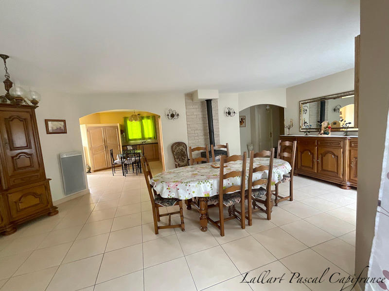 Maison - 98 m² - 3 pièces