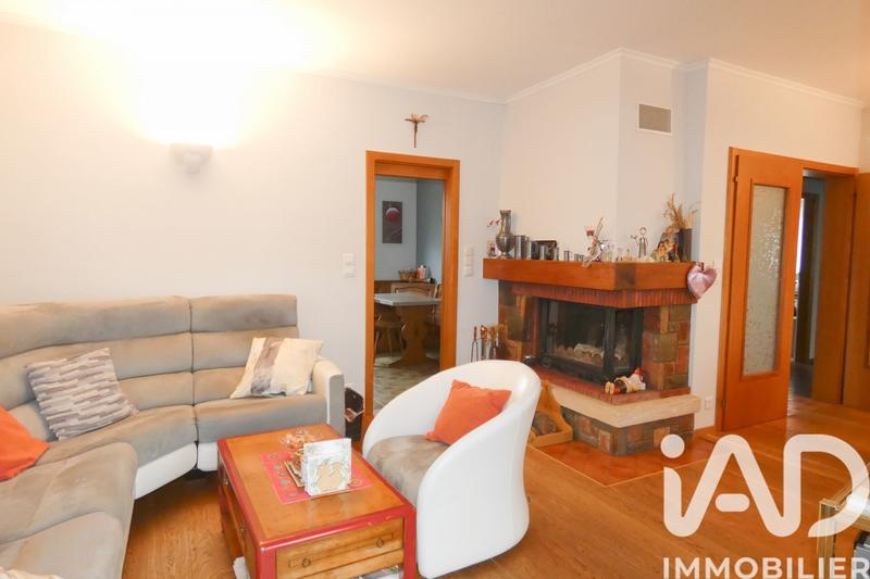 Maison - 186 m² - 7 pièces