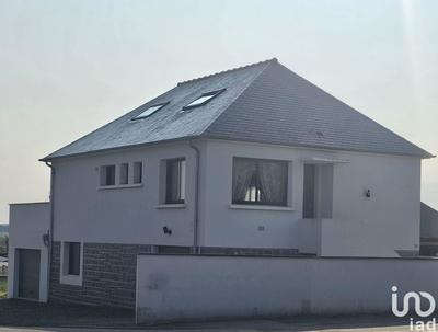 Maison - 141 m² - 6 pièces