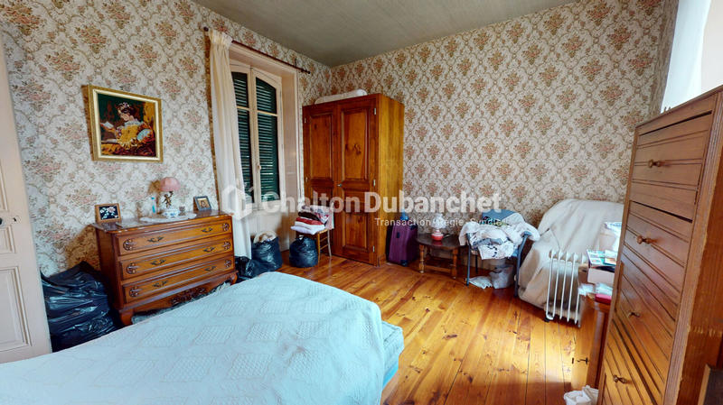 Maison - 167 m² - 7 pièces