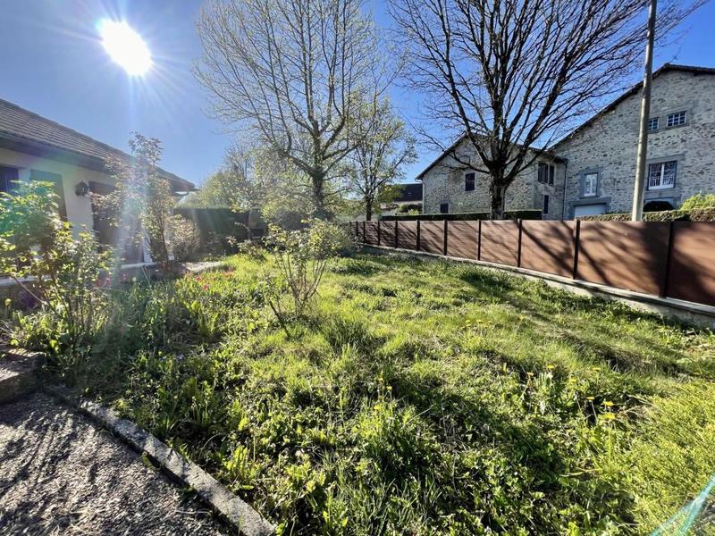 Maison - 210 m² - 7 pièces