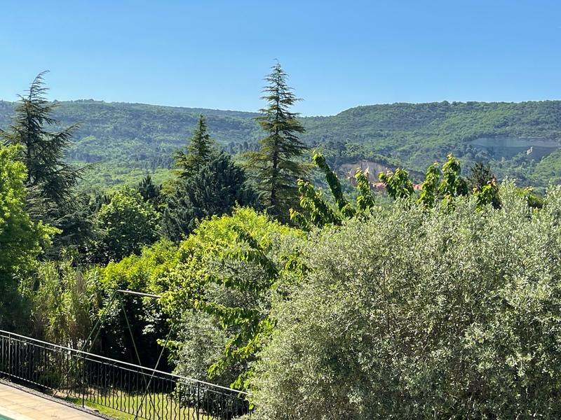 Maison - 182 m² - 8 pièces