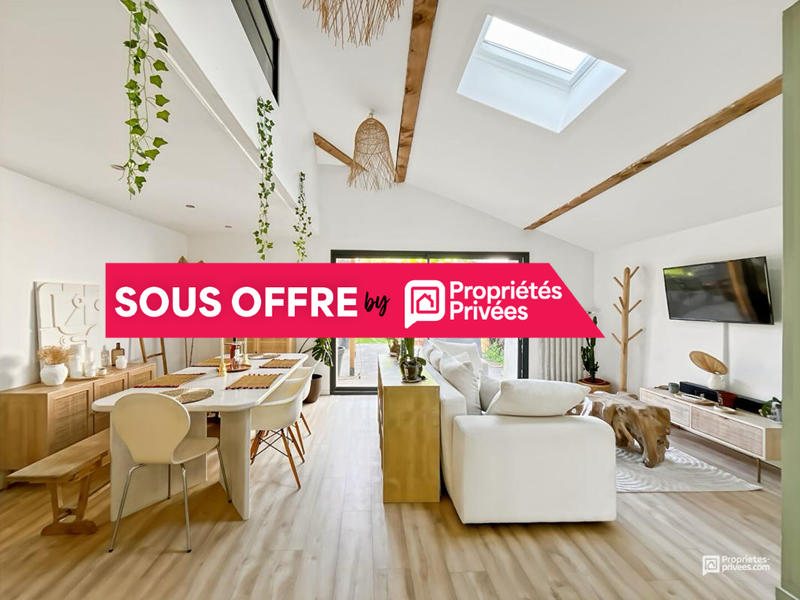 Maison - 105 m² - 4 pièces
