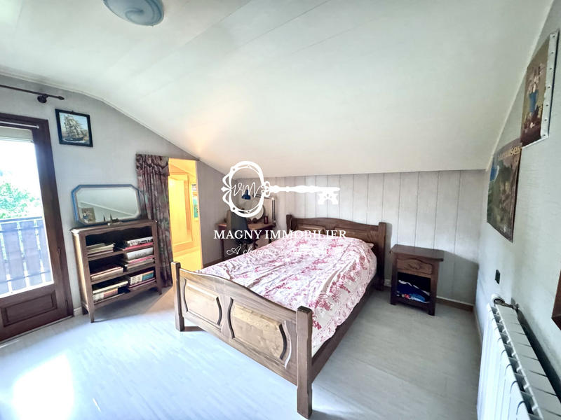 Maison traditionnelle - 140 m² - 6 pièces